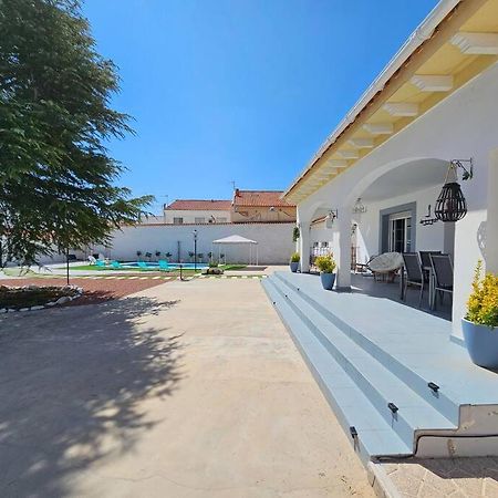 Вилла La Casa Del Arbol Фуэнтидуэнья-де-Тахо Экстерьер фото